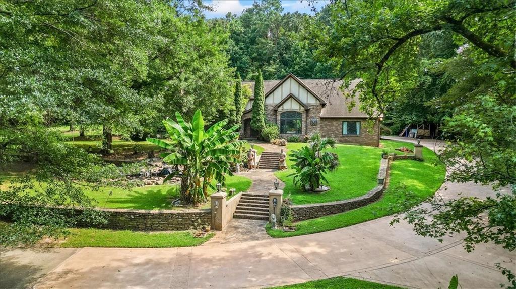 3000 Cathedral Pl., Decatur, GA 30034