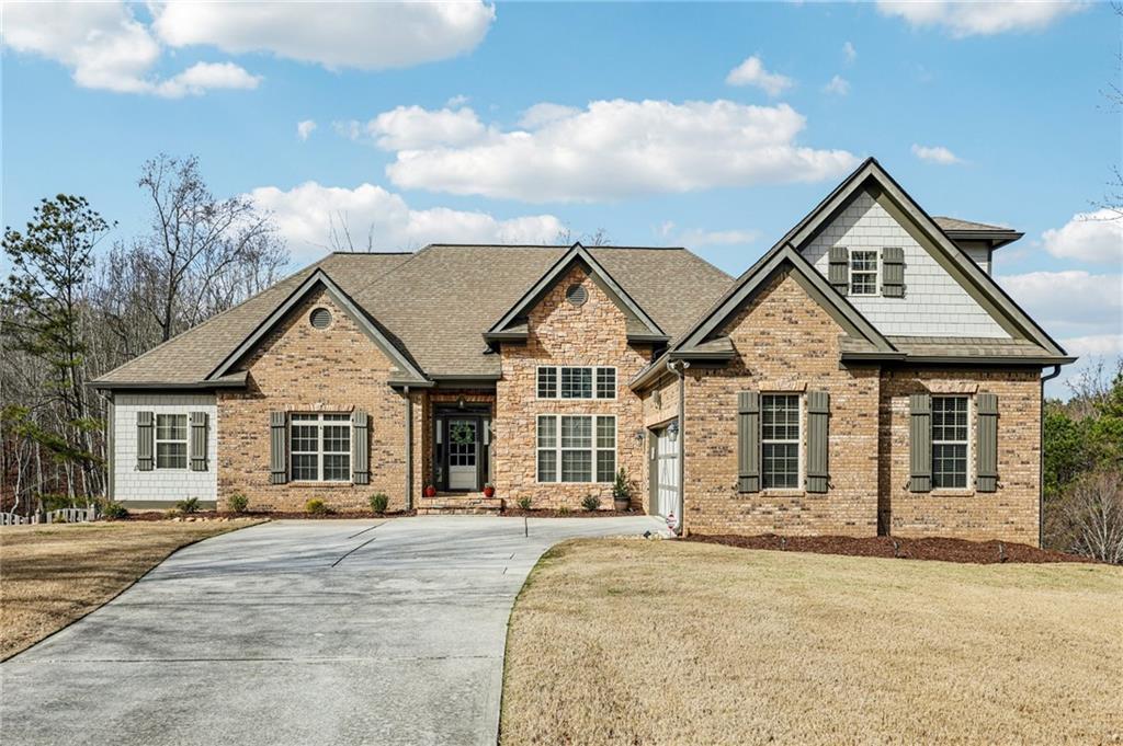 5739 Boulder Ridge Ct., Flowery Branch, GA 30542