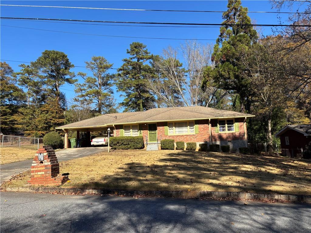 3265 Spreading Oak Dr., Atlanta, GA 30311