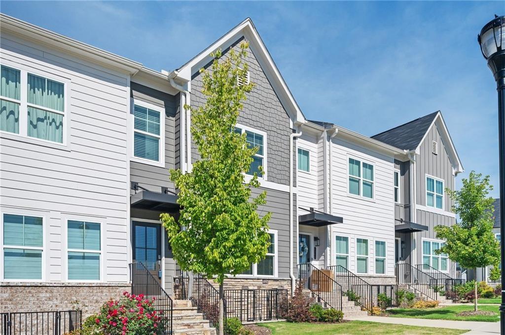 1947 Drew Dr., Atlanta, GA 30318