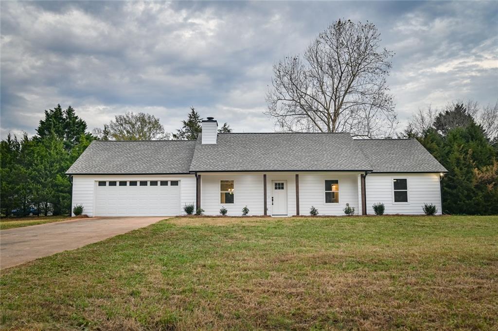 52 Deer Run Cir., Newborn, GA 30056