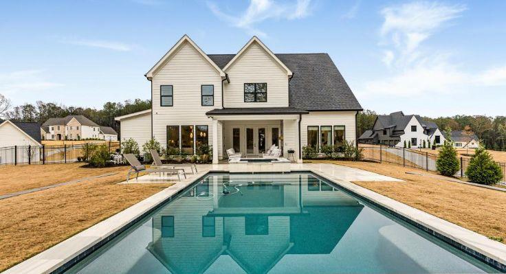 255 Cicely Way, Tyrone, GA 30290