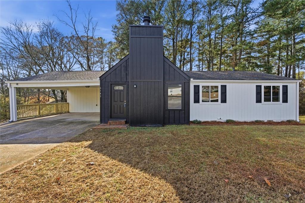 6145 Plumcrest Rd., Douglasville, GA 30135