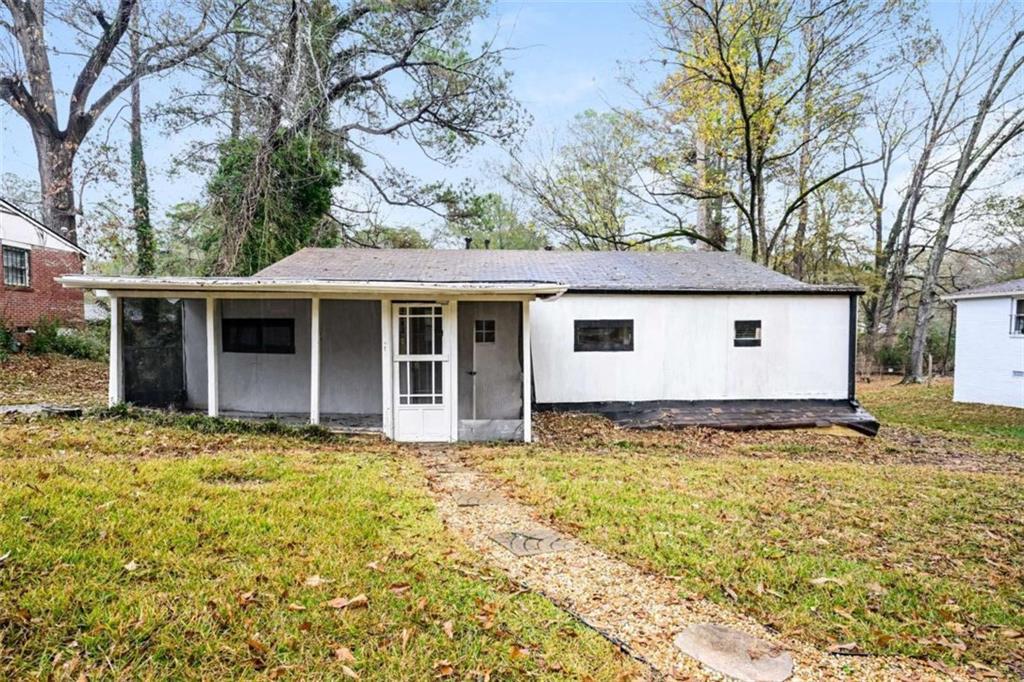 3382 Renault Rd., Atlanta, GA 30354