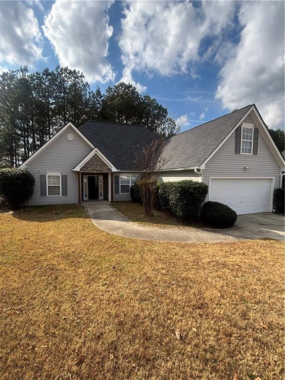 808 Tucker Tr., Loganville, GA 30052