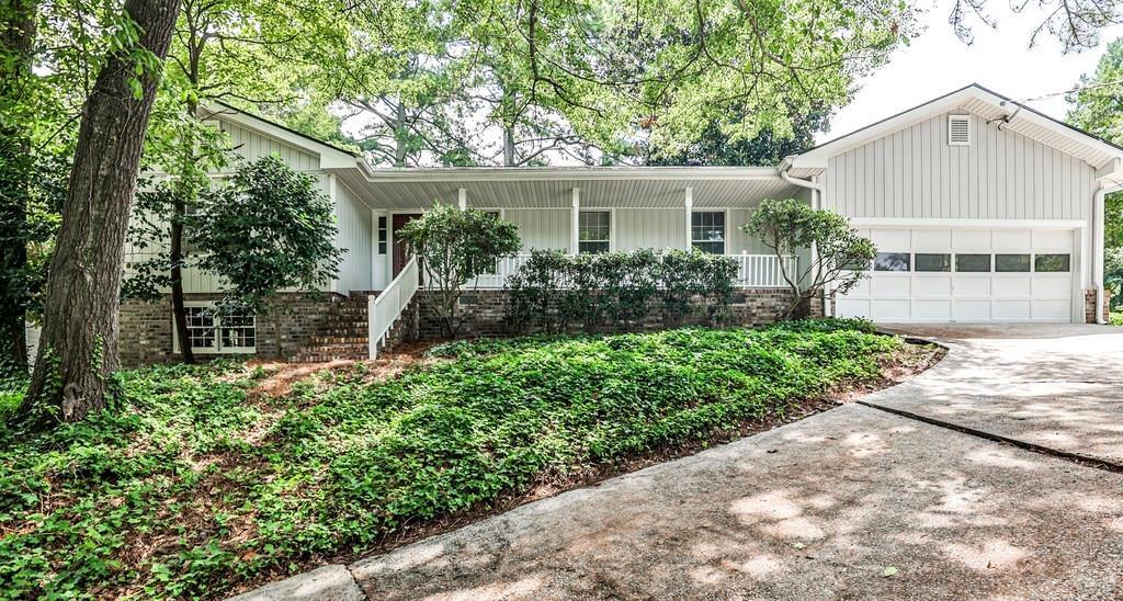 2851 Thornridge Dr., Atlanta, GA 30340