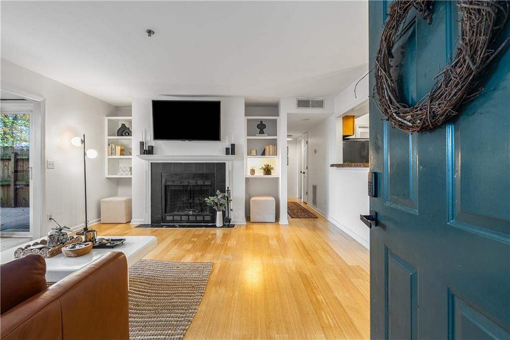 4624 Vinings Central Run #122, Atlanta, GA 30339