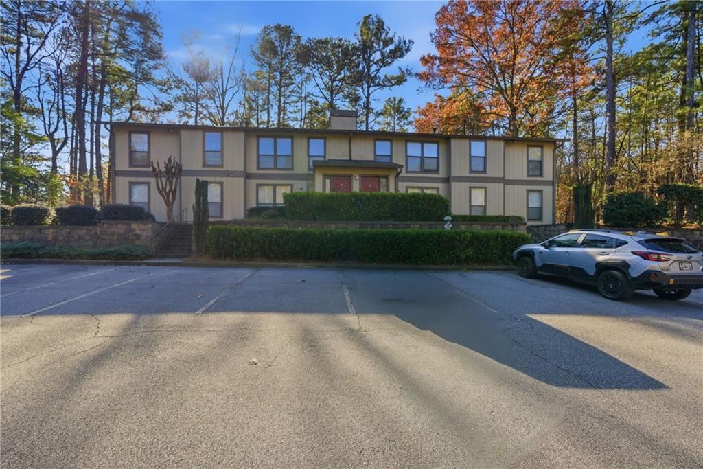 101 Woodcliff Dr., Sandy Springs, GA 30350