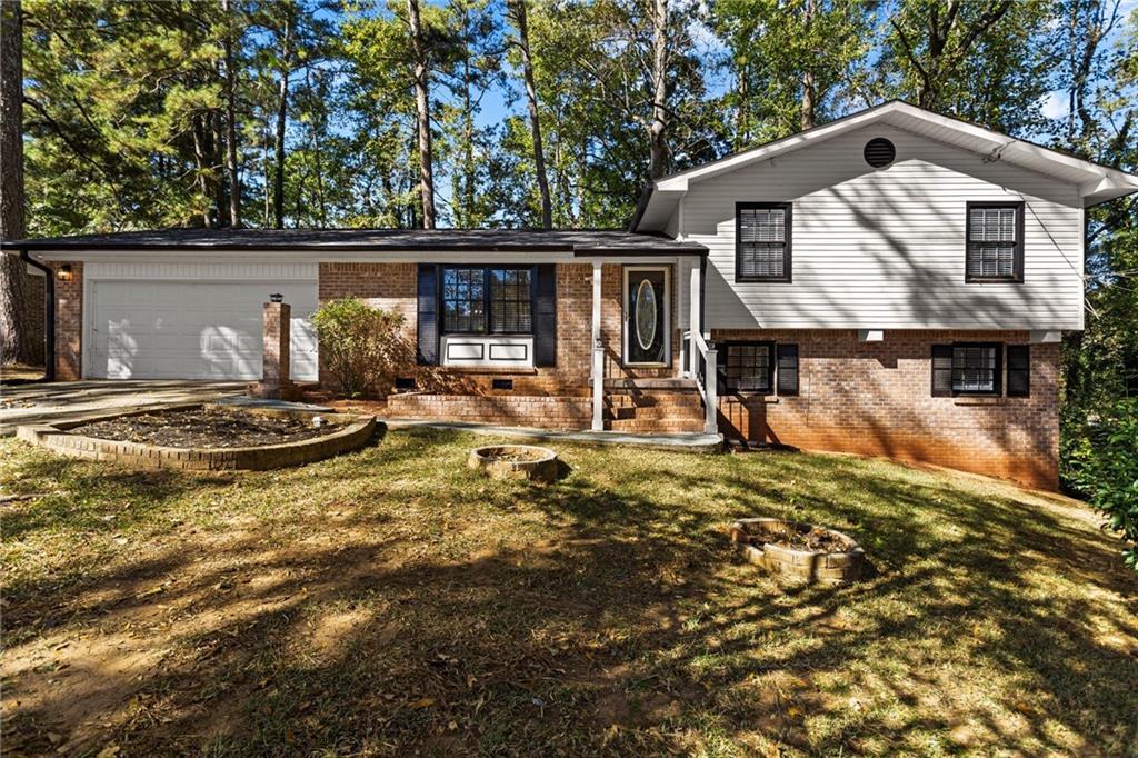 3666 Stanford Cir., Decatur, GA 30034