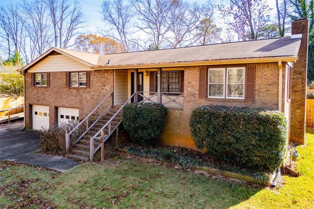 5781 Macedin Dr., Douglasville, GA 30135