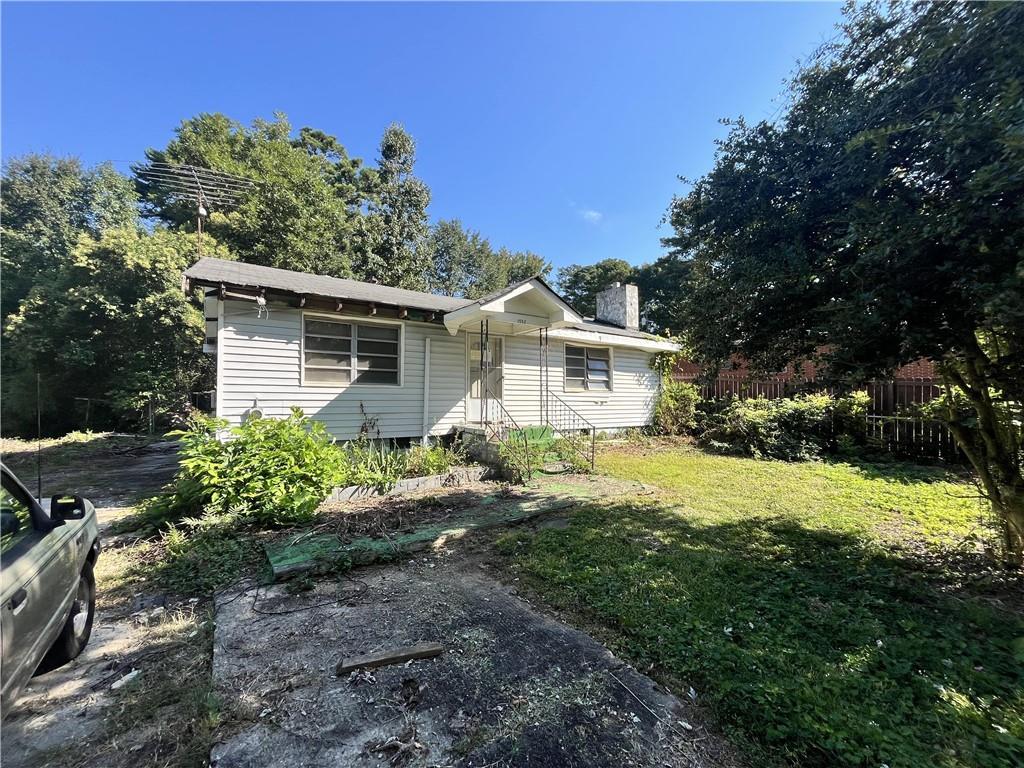 1552 Rex Rd., Morrow, GA 30260