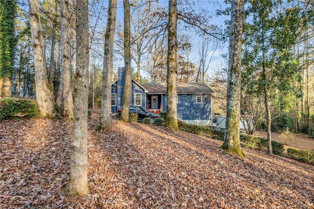 125 Maple Pl., Fayetteville, GA 30215