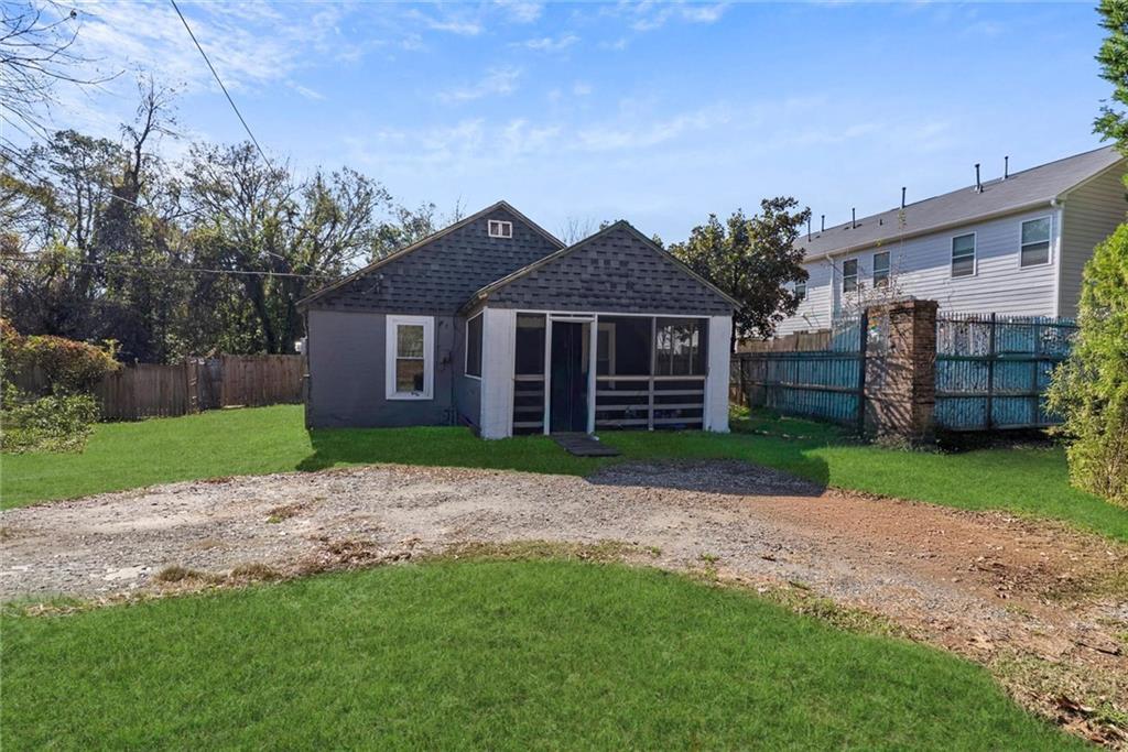 627 Mcwilliams Rd., Atlanta, GA 30315