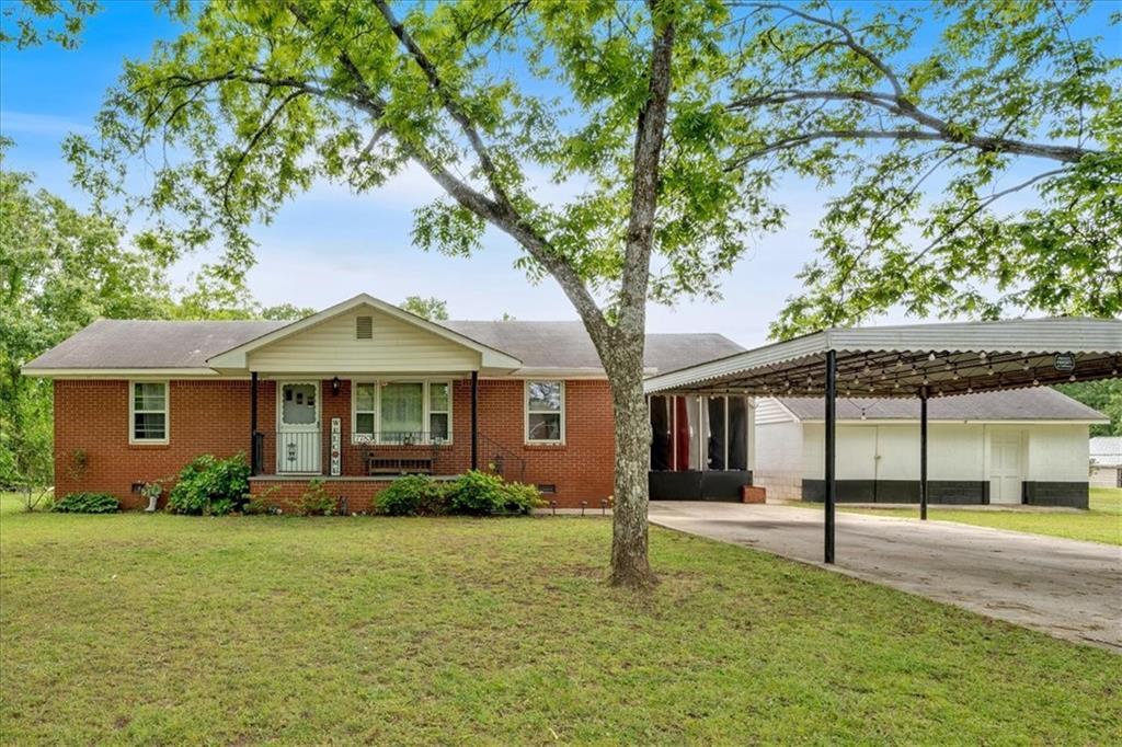 7783 Cantrell Rd., Douglasville, GA 30135