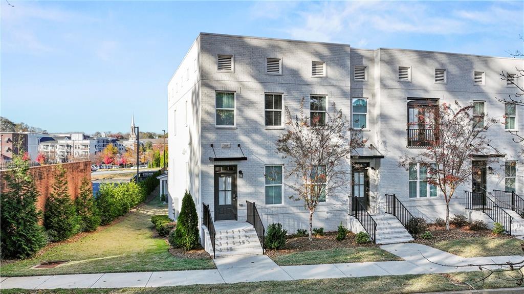 205 Nash St., Lawrenceville, GA 30046