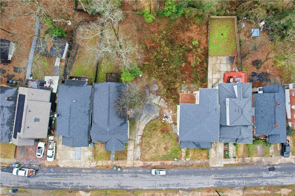 1044 Mayson Turner Rd., Atlanta, GA 30314