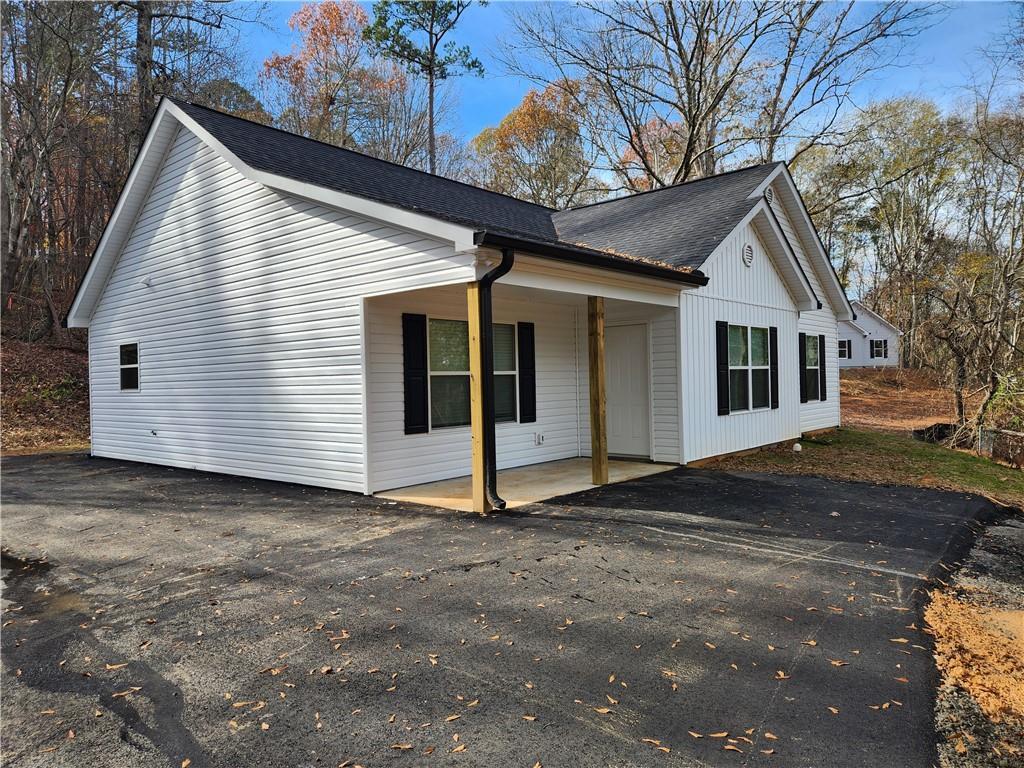 1405 Burnt Stand Rd., Dawsonville, GA 30534