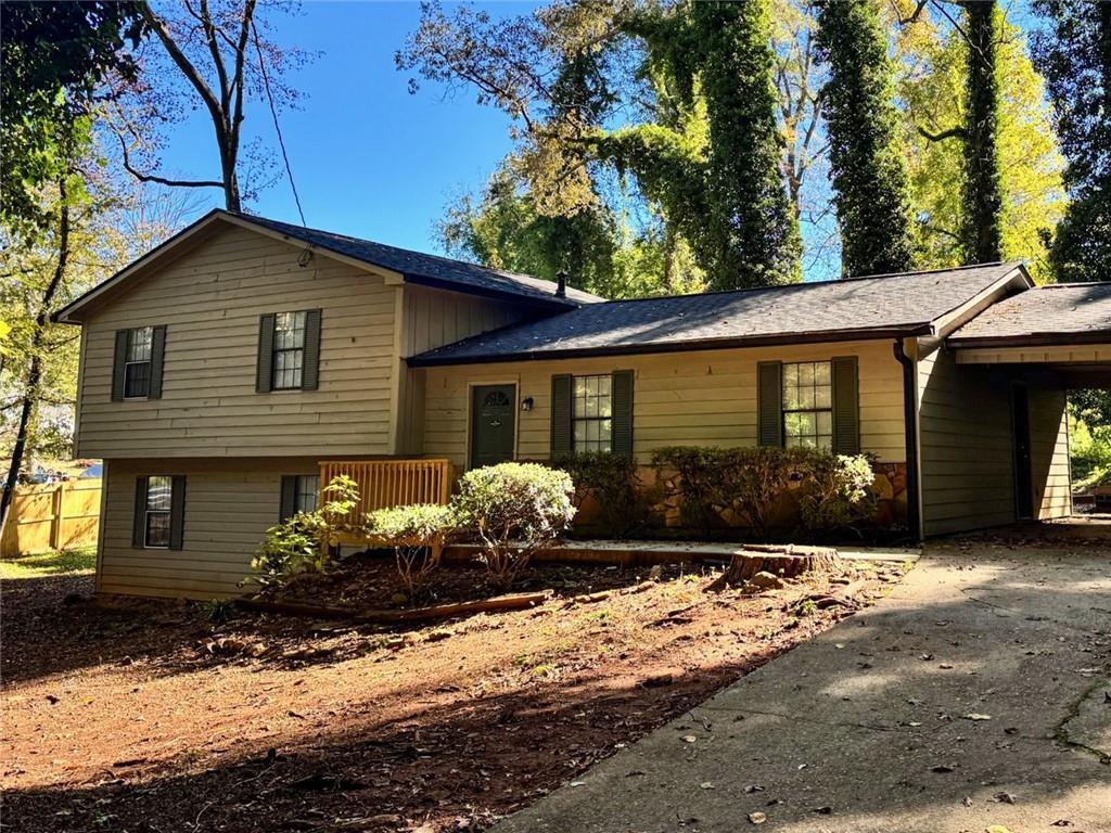 3592 Denby Dr., Snellville, GA 30039