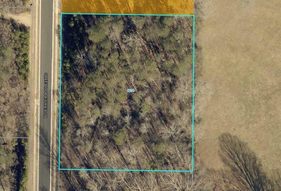 6031 Bluewater Blvd., Gainesville, GA 30506