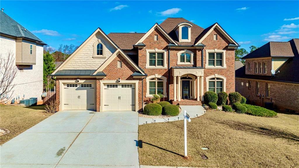 1140 Pearl Mist Dr., Lilburn, GA 30047