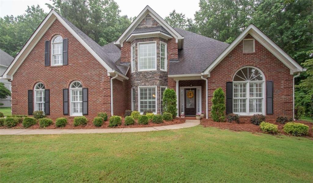 34 Preswick Park Dr., Newnan, GA 30265