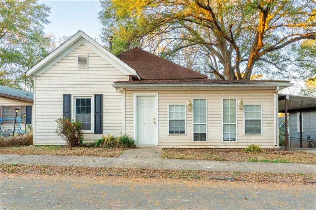 1829 Williams Ave., East Point, GA 30344