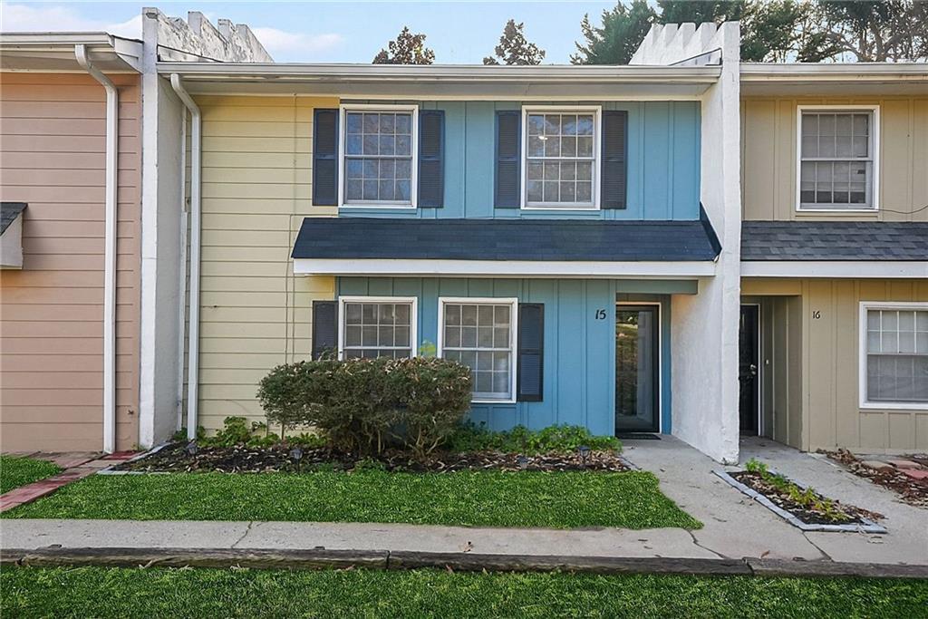 15 Pine Canyon Dr., Atlanta, GA 30331