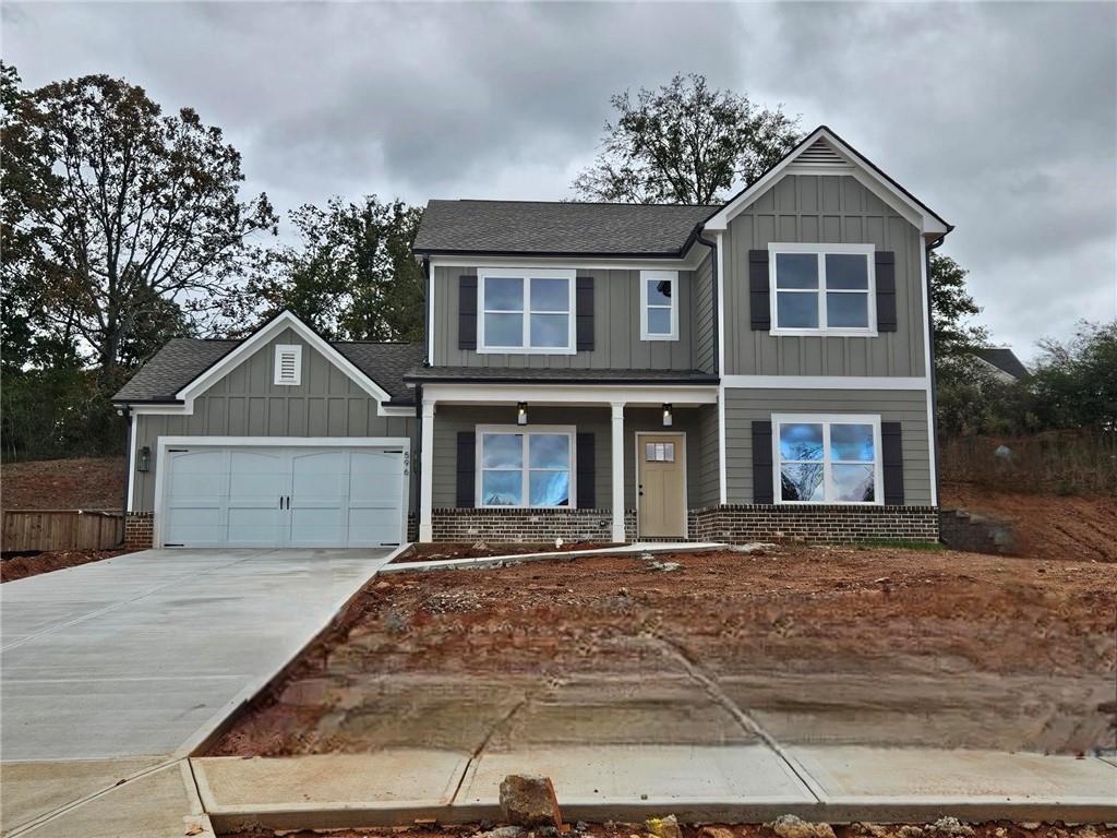 596 Calgary Downs Dr., Winder, GA 30680