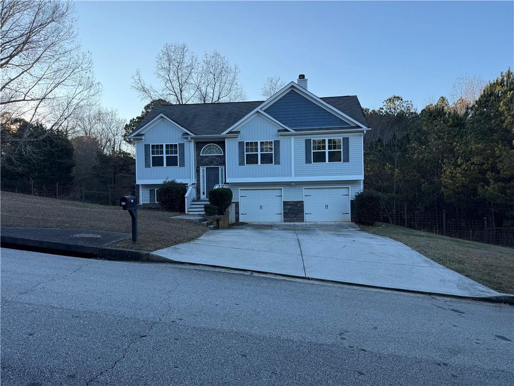 123 Willow Springs Dr., Dallas, GA 30132