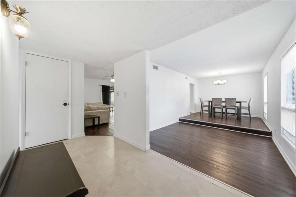 3250 Valley Bend Rd., South Fulton, GA 30349