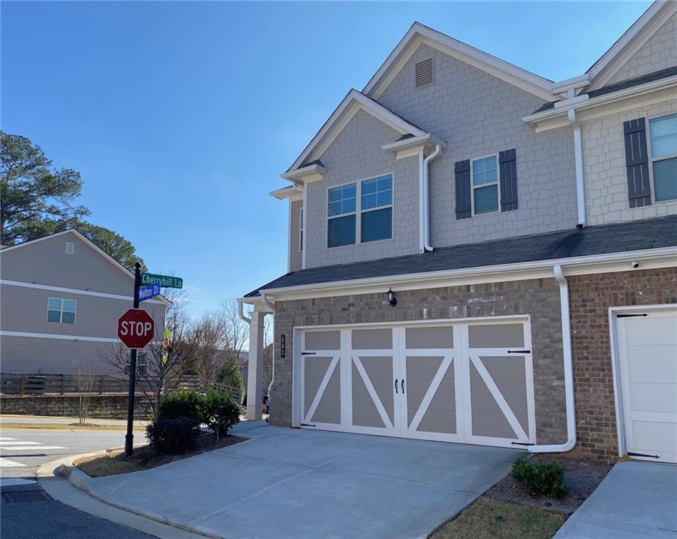 532 Walton Dr., Woodstock, GA 30188