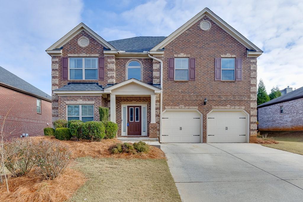 6311 Brookridge Dr., Flowery Branch, GA 30542
