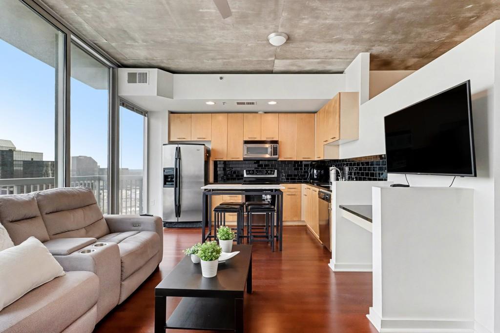 3324 Peachtree Rd. #1915, Atlanta, GA 30326