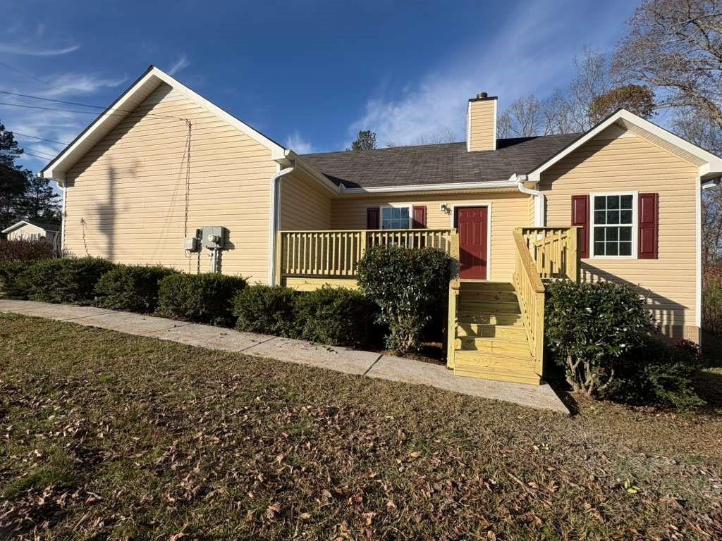 135 Mccoy Dr., Carrollton, GA 30116