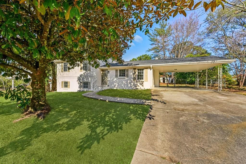 1286 Robin Rd., Conyers, GA 30012