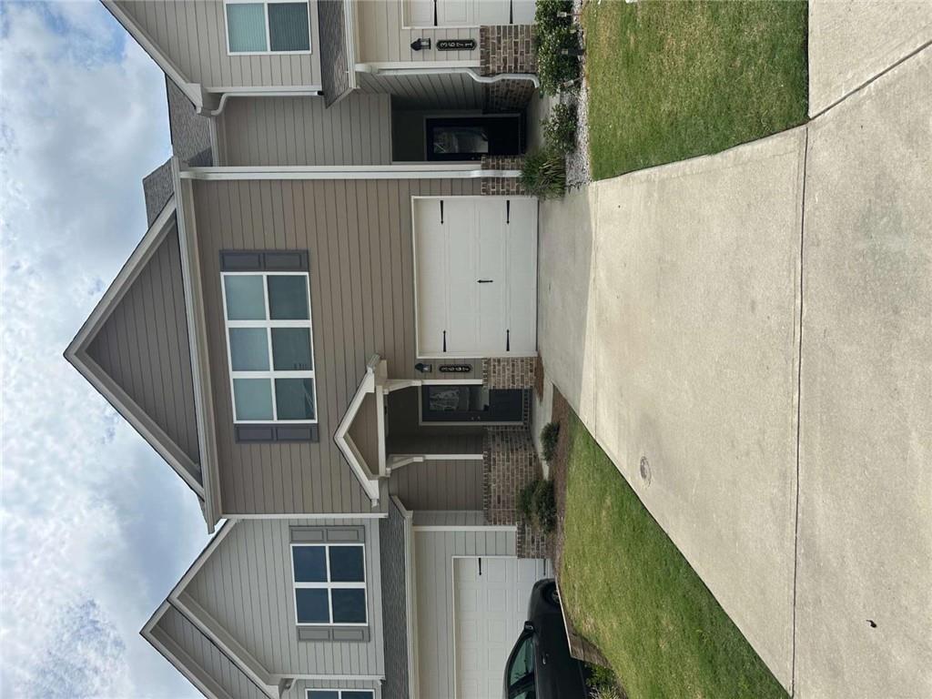 3667 Acorn Dr., Oakwood, GA 30566