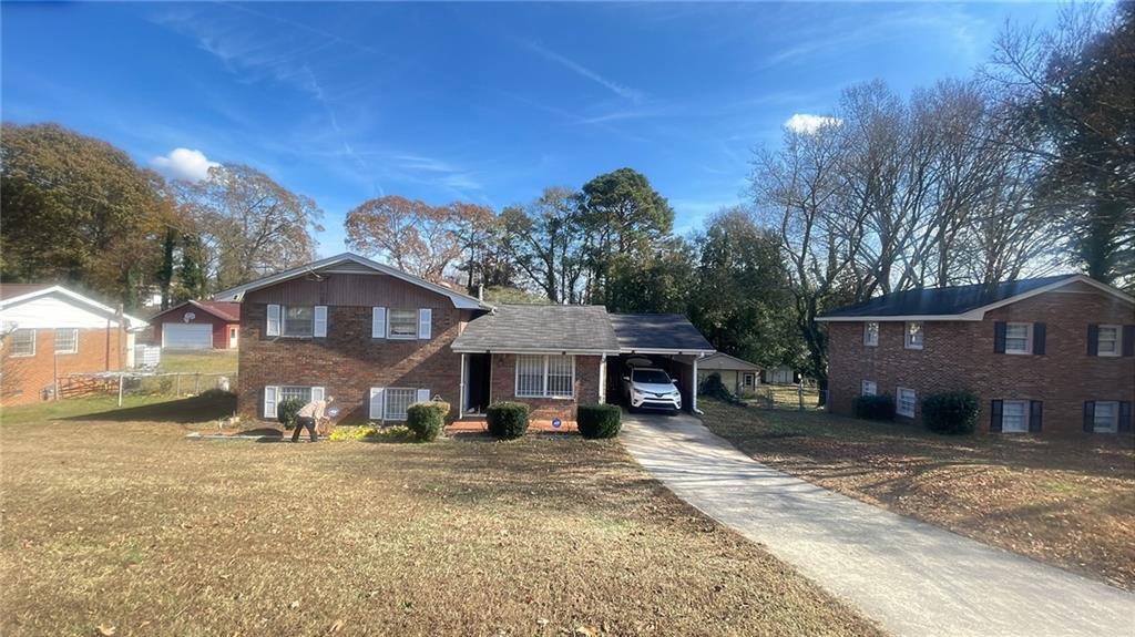 6364 Maddox Rd., Morrow, GA 30260