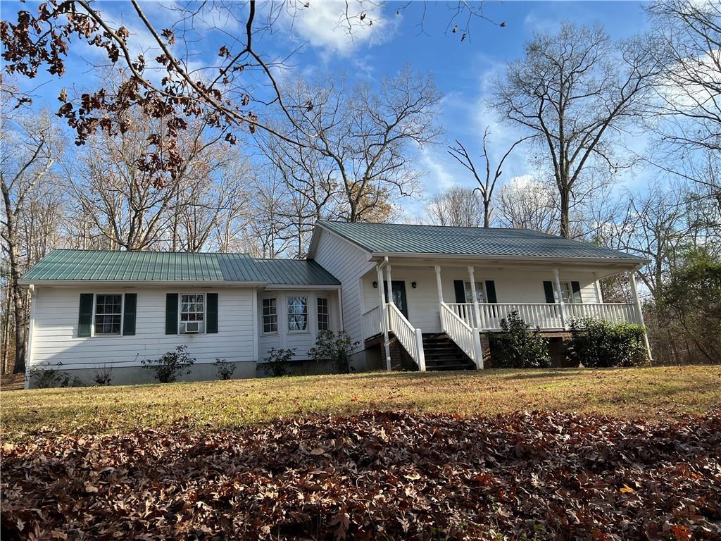 382 Summit Heights Dr., Nicholson, GA 30565