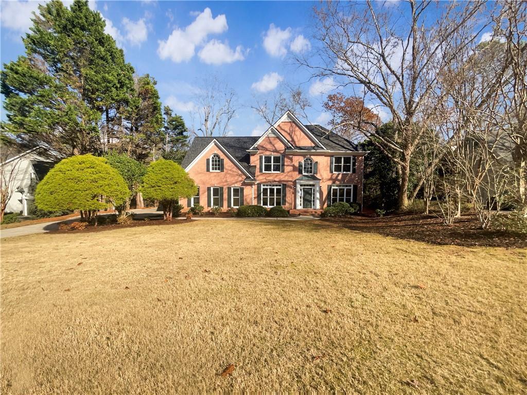 410 Hamilton Park Dr., Roswell, GA 30075