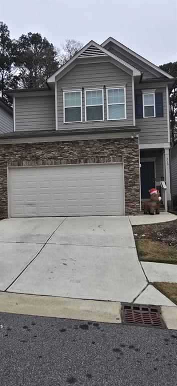 315 Pinewood Dr., Woodstock, GA 30189