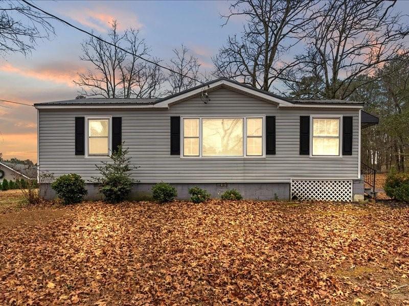 4624 Macland Rd., Hiram, GA 30141