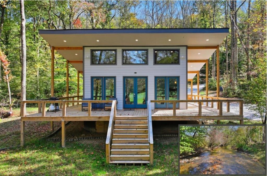 444 Weaver Rd., Ellijay, GA 30536