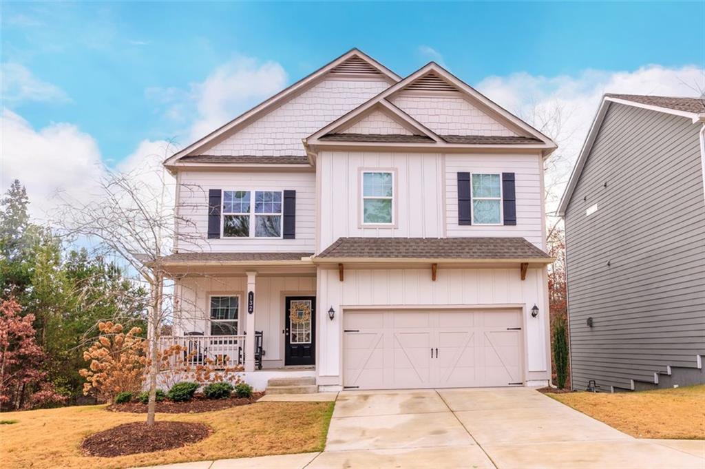 132 Lynwood Ln., Ball Ground, GA 30107