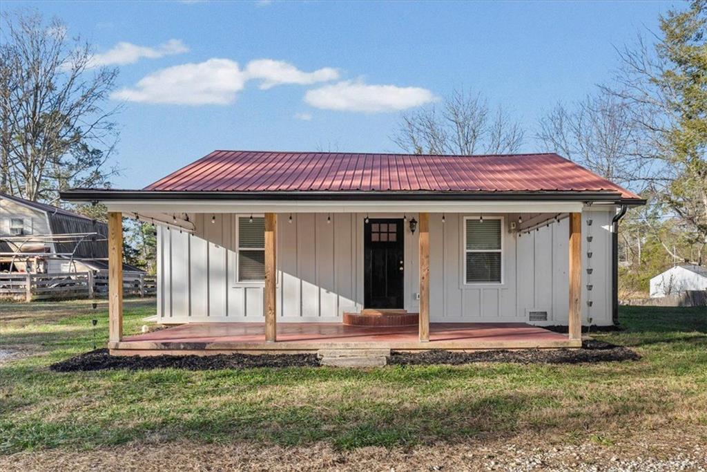 18 Farmer Rd., Cartersville, GA 30120