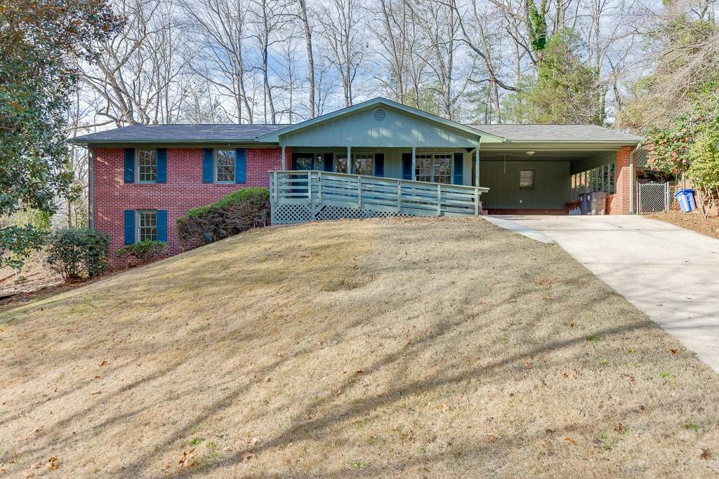 470 Woodland Dr., Gainesville, GA 30501