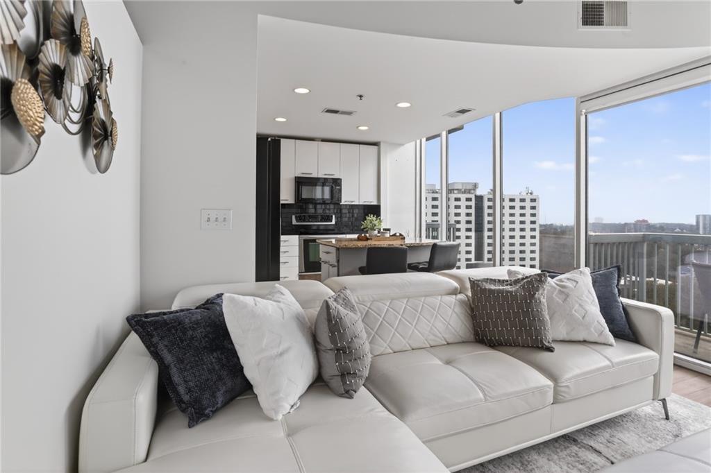 3324 Peachtree Rd. #1312, Atlanta, GA 30326