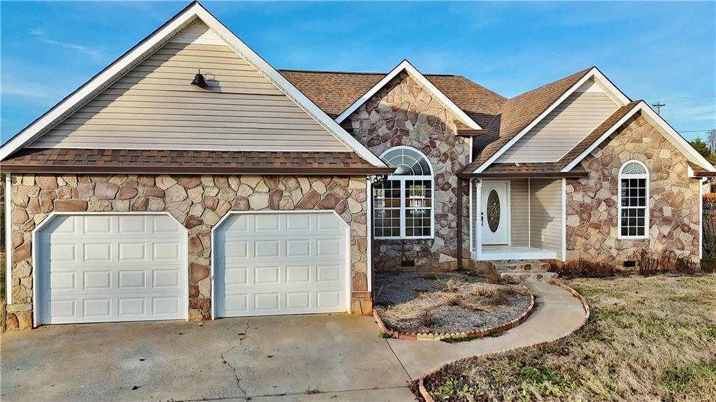 4389 N 225 Hwy., Chatsworth, GA 30705