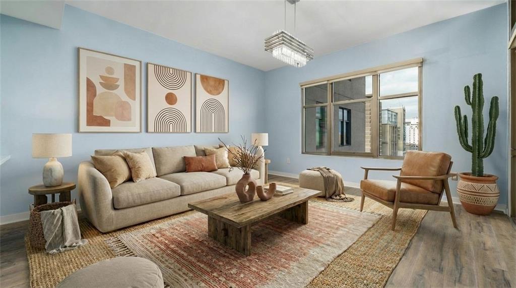 565 Peachtree St. #1207, Atlanta, GA 30308