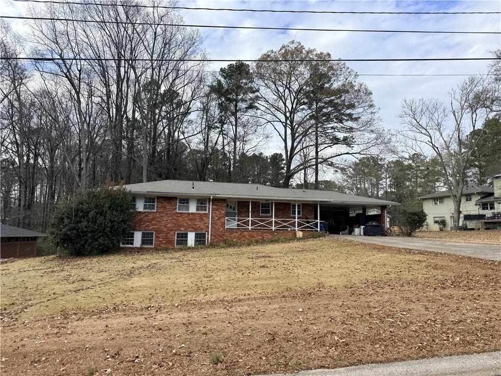 2743 Pine Hill Dr., Kennesaw, GA 30144