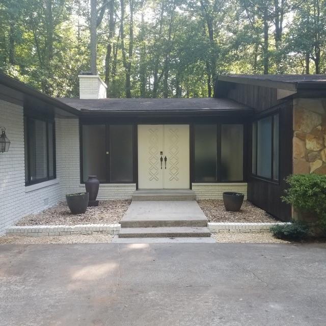 6068 Dee Ct., Stone Mountain, GA 30087